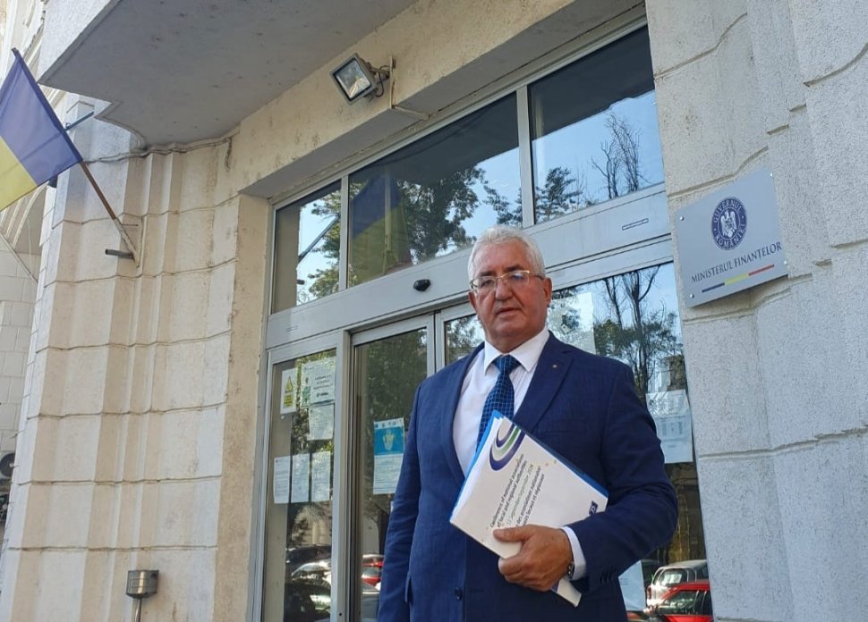 Ion Lungu face demersuri pentru transportul metropolitan 3215