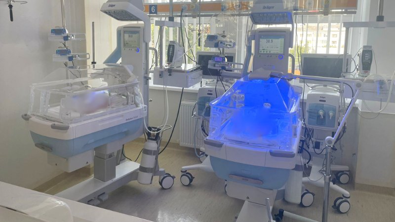 Spitalul Județean Suceava investește în echipamente pentru salvarea prematurilor 3294