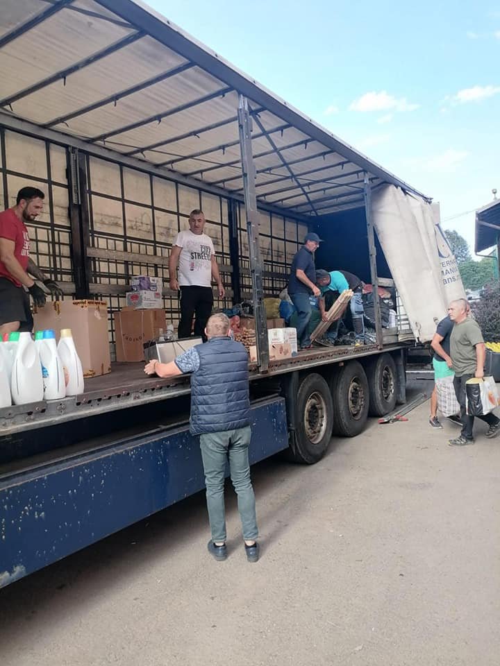 Voluntarii din comuna Șcheia s-au îndreptat către sinistrații din Galați 3260
