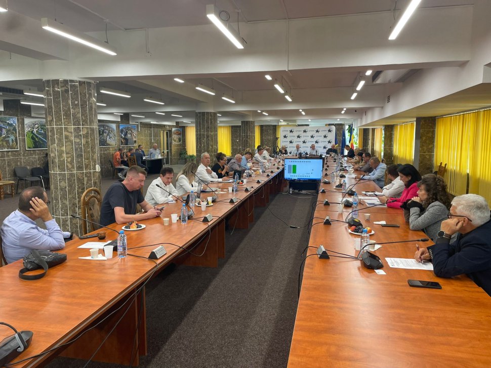 Final de mandat cu gust amar: acuzații între primar și consilieri 3332