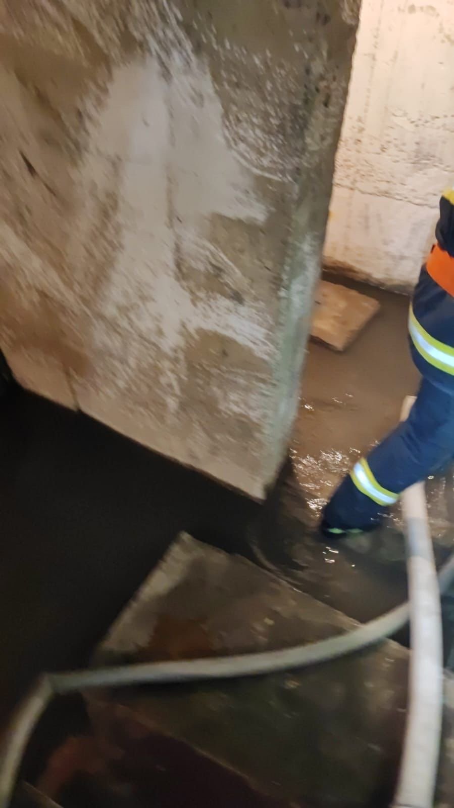 Pompierii suceveni, la datorie: numeroase intervenții în perioada codului portocaliu 3421