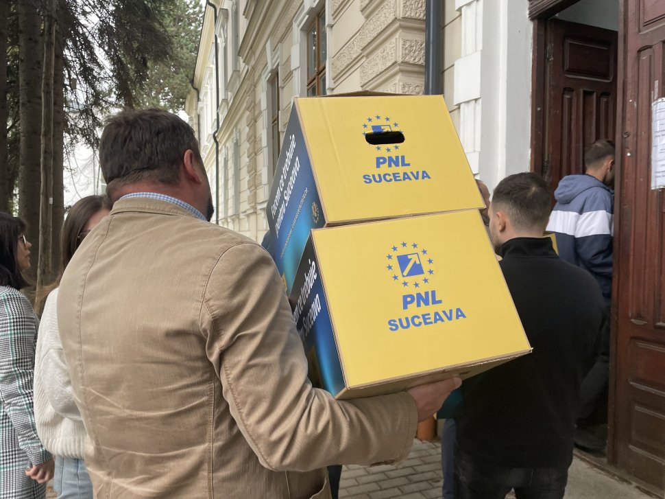 PNL Suceava a depus semnăturile pentru parlamentare  3487