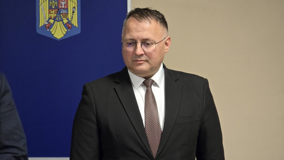 Noul subprefect Gheorghe Apetrii a depus jurământul 3567