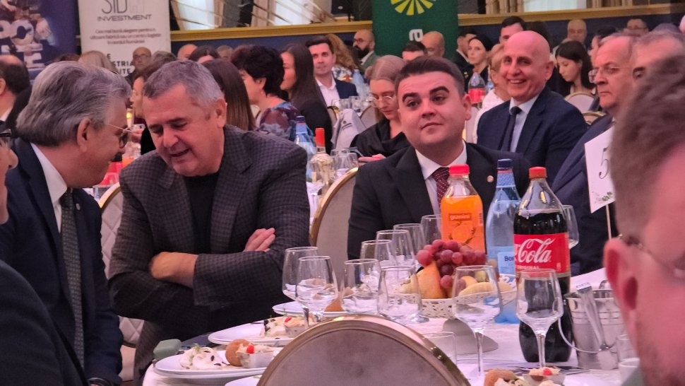 Peste 400 de participanți prezenți la Gala Oamenilor de Afaceri 3612