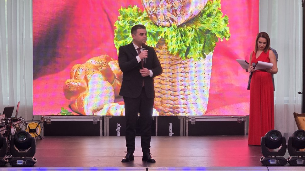 Peste 400 de participanți prezenți la Gala Oamenilor de Afaceri 3615