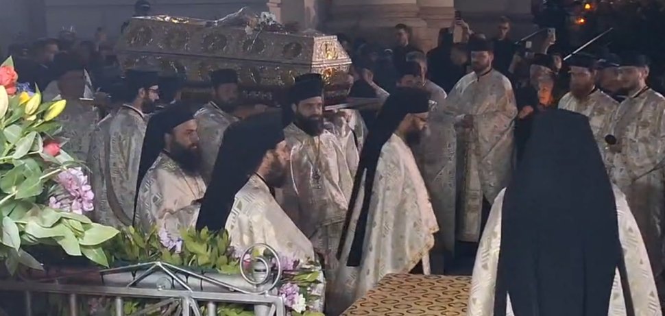 Sucevenii alături de sute de mii de pelerini, la Iași 3712