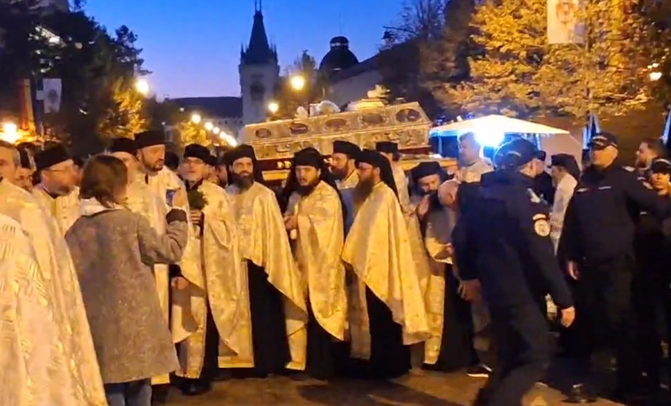 Sucevenii alături de sute de mii de pelerini, la Iași 3719