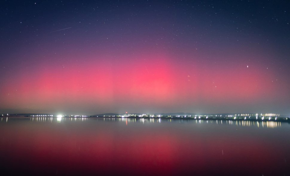  Aurora boreală a atras privirile sucevenilor către cer, în noaptea de joi spre vineri 3757