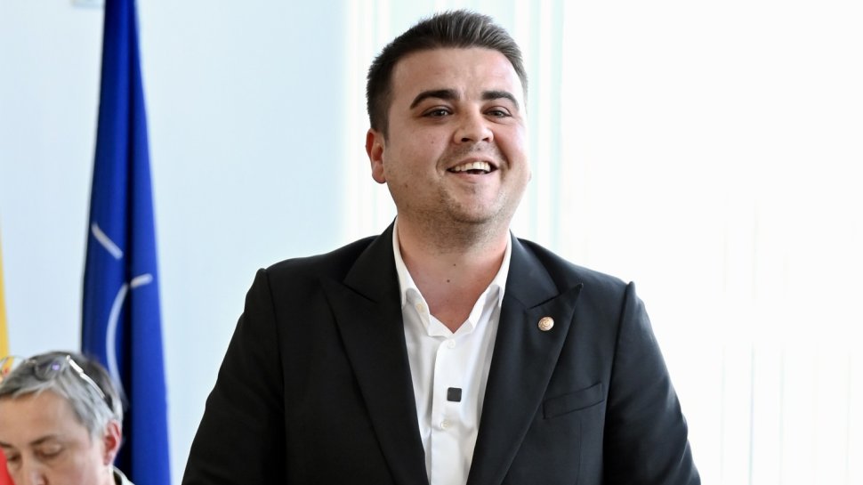 Eduard Dziminschi, învestit pentru al treilea mandat în fruntea comunei Moara 3912