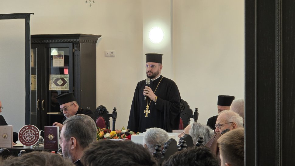 Mitropolitul Moldovei, Sfântul Ierarh Dosoftei, a fost comemorat vineri, printr-un simpozion dedicat împlinirii a 400 de ani de la nașterea sa 3980