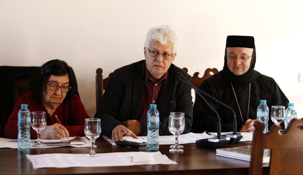 Simpozionul „Îmbătrânirea întru bucurie - Respir în Bucovina” un eveniment medical destinat pacienților cu boli pulmonare cronice 4021