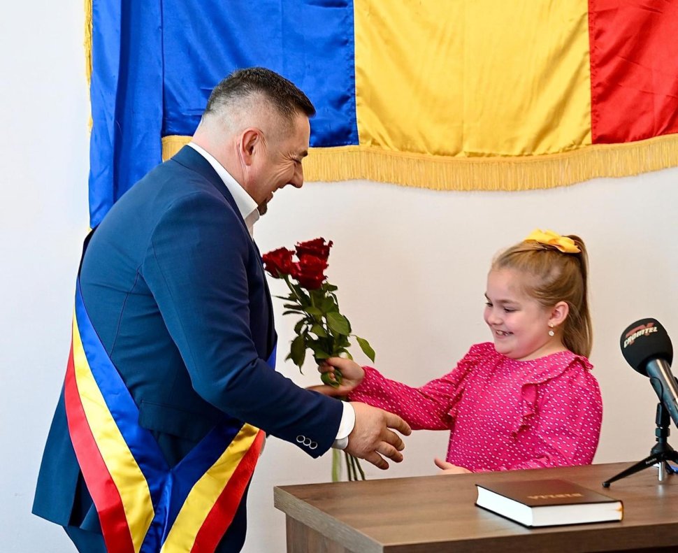 Dan Tiperciuc, primarul comunei Arbore, învestit în noul mandat de primar 4072