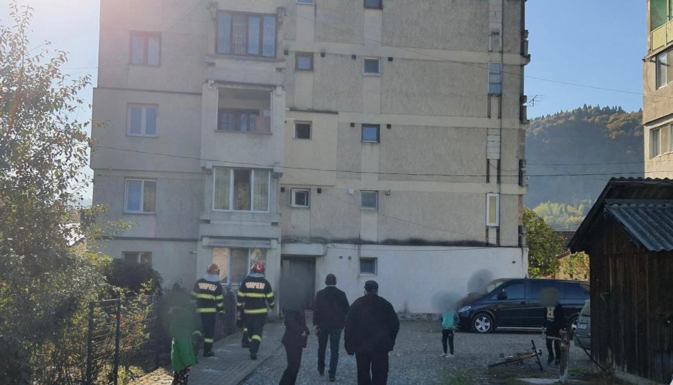 Explozie într-un apartament din satul Molid: Cele două victime au scăpat fără răni grave 4070