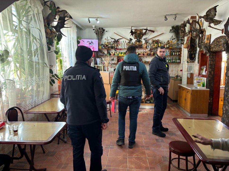 Peste 100 de sancțiuni, permise și certificate reținute într-o amplă acțiune a 47 de polițiști în Solca, Arbore, Dornești și Voitinel 4051