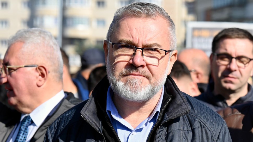 Numeroși membri ai PSD Suceava au fost duminică la Târgul Mărului, în Fălticeni 4104