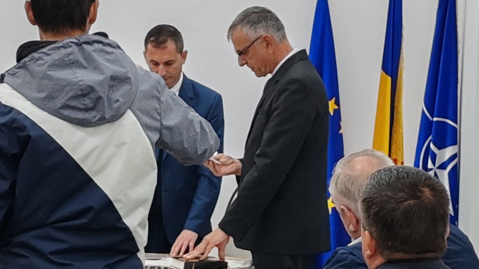 Primarul comunei Boroaia, Vasile Berariu, învestit pentru al șaselea mandat 4151