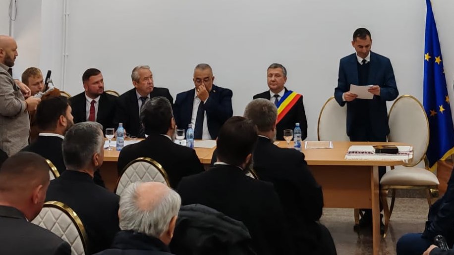 Primarul comunei Boroaia, Vasile Berariu, învestit pentru al șaselea mandat 4156