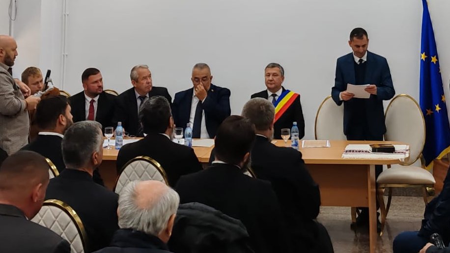 Primarul comunei Boroaia, Vasile Berariu, învestit pentru al șaselea mandat