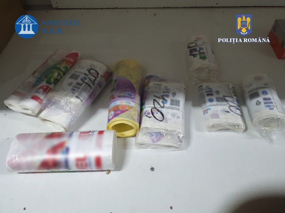 19 percheziții desfășurate în cadrul operațiunii ,,Jupiter”, Polițiștii au confiscat peste 2 tone de detergenți 4287