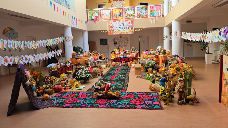 Festivalul toamnei la Grădinița Seminarului Teologic Liceal „Mitropolitul Dosoftei” Suceava 4293