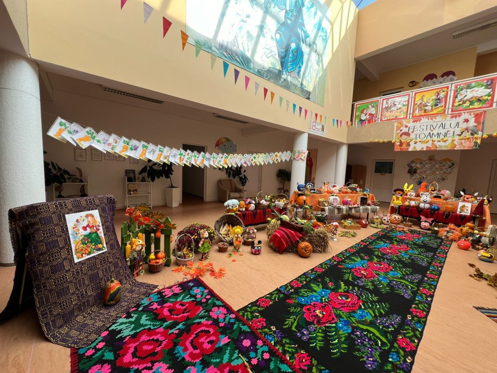 Festivalul toamnei la Grădinița Seminarului Teologic Liceal „Mitropolitul Dosoftei” Suceava 4306