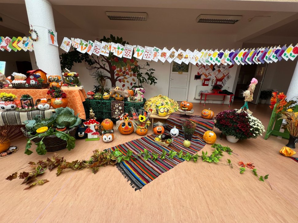 Festivalul toamnei la Grădinița Seminarului Teologic Liceal „Mitropolitul Dosoftei” Suceava 4308