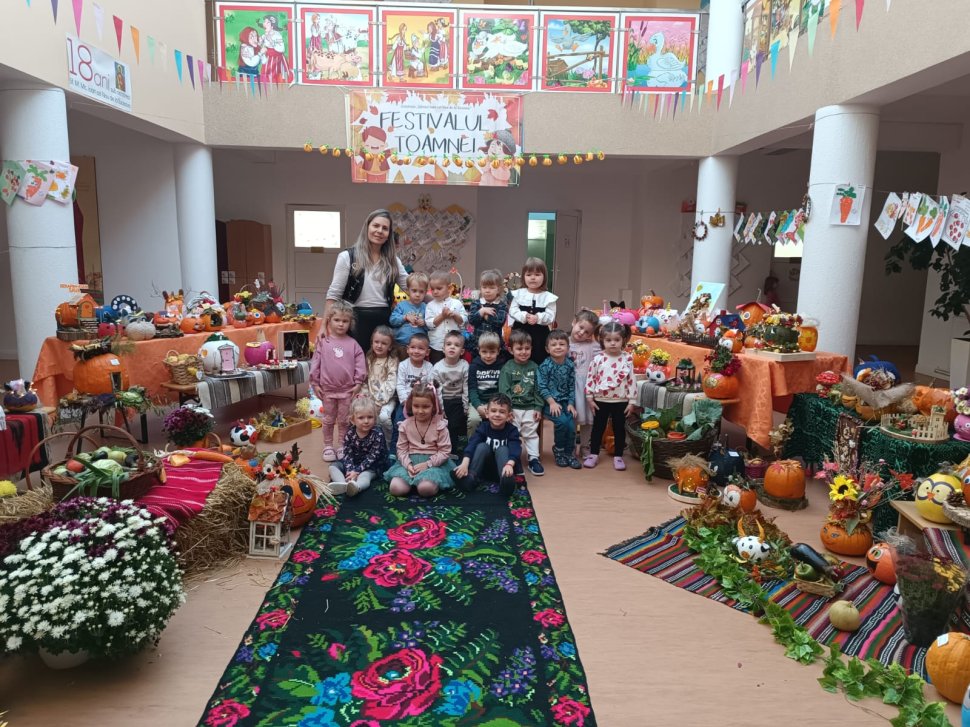 Festivalul toamnei la Grădinița Seminarului Teologic Liceal „Mitropolitul Dosoftei” Suceava 4311