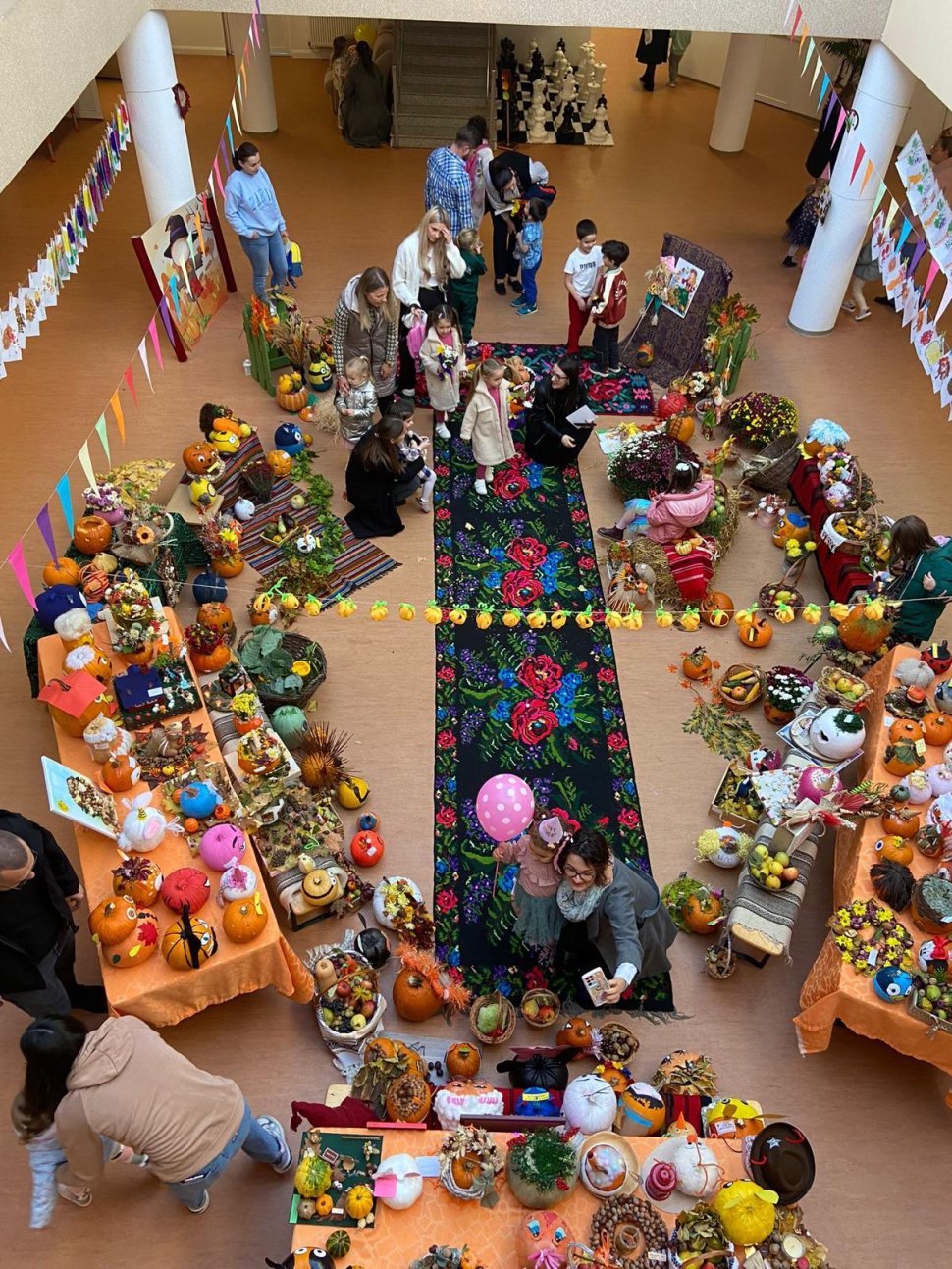 Festivalul toamnei la Grădinița Seminarului Teologic Liceal „Mitropolitul Dosoftei” Suceava 4317