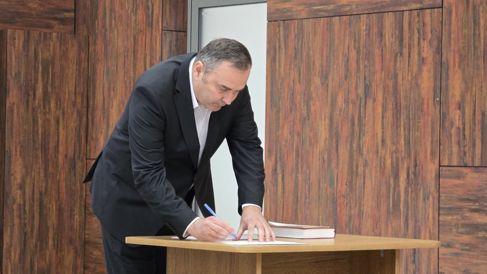 Primarul comunei Galanesti a depus jurământul pentru un nou mandat 4282