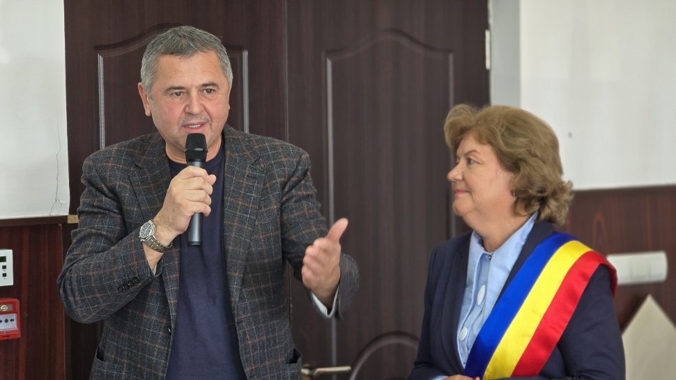 Primarul din Voitinel, învestit în al VI-lea mandat 4333