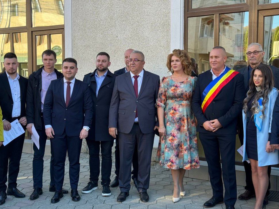 Primarul comunei Moldovița, Alin Boșutar, învestit în noul mandat 4343