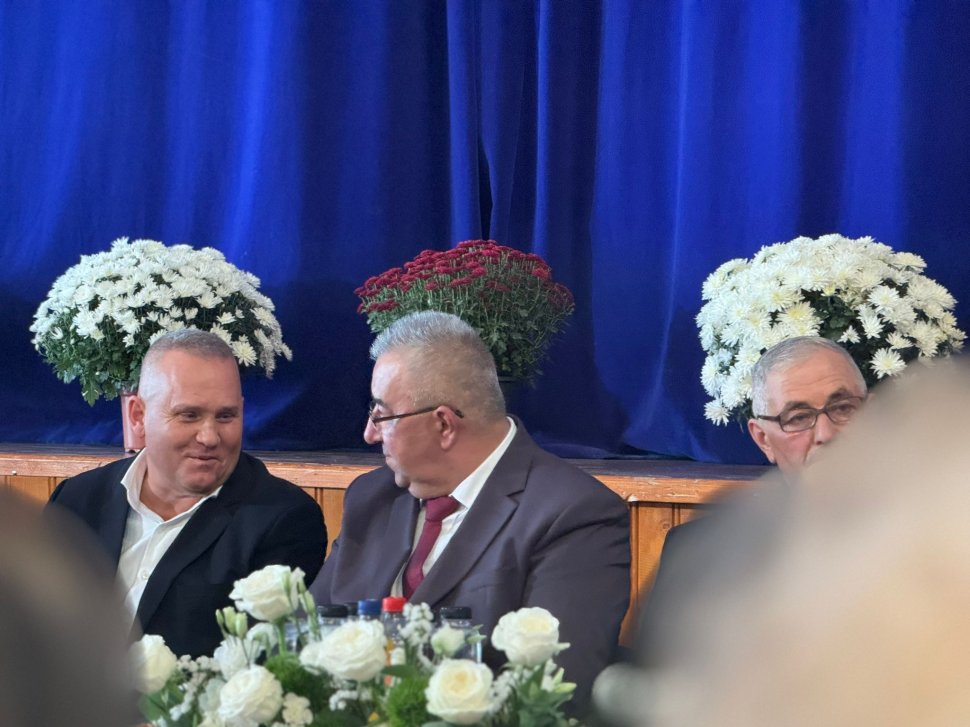 Primarul comunei Moldovița, Alin Boșutar, învestit în noul mandat 4344