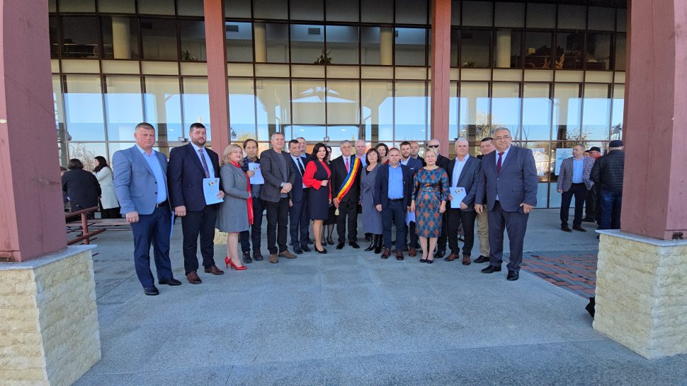 Pavăl Ioan, primarul comunei Dumbrăveni, a fost învestit, sâmbătă în noul mandat  4346
