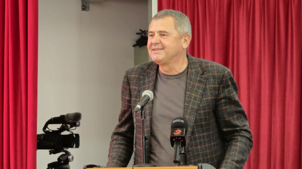 Pavăl Ioan, primarul comunei Dumbrăveni, a fost învestit, sâmbătă în noul mandat  4347