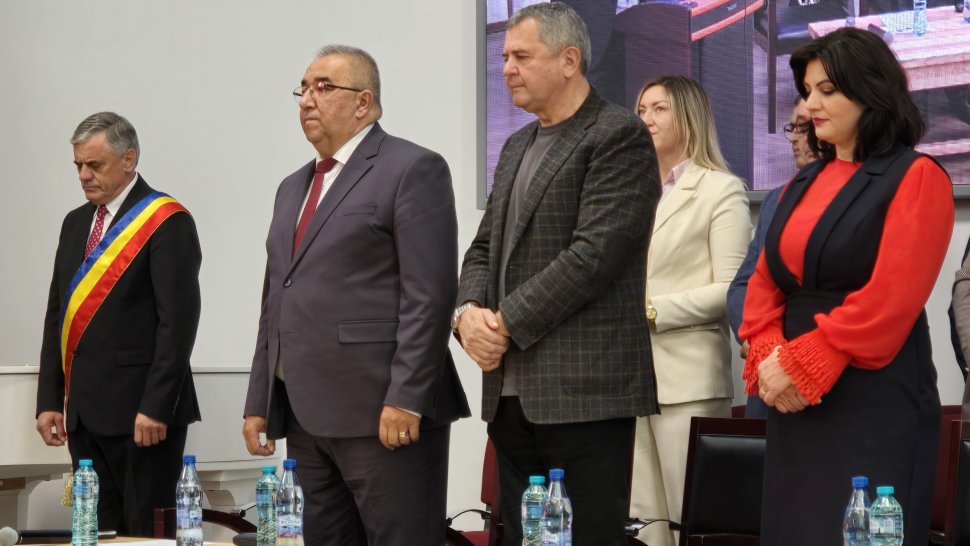 Pavăl Ioan, primarul comunei Dumbrăveni, a fost învestit, sâmbătă în noul mandat  4350