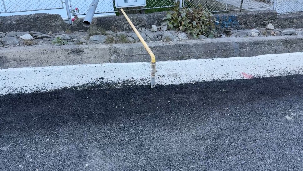 Țevi de gaz – obstacole în stradă 4440