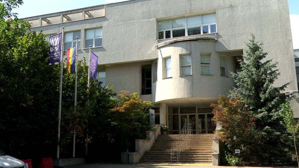 Pachet de burse majorate pentru studenți 4451