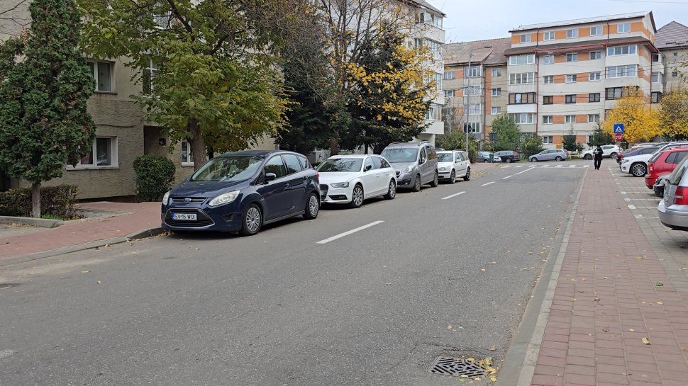 Sucevenii susțin ridicarea mașinilor parcate ilegal ca măsură eficientă 4472