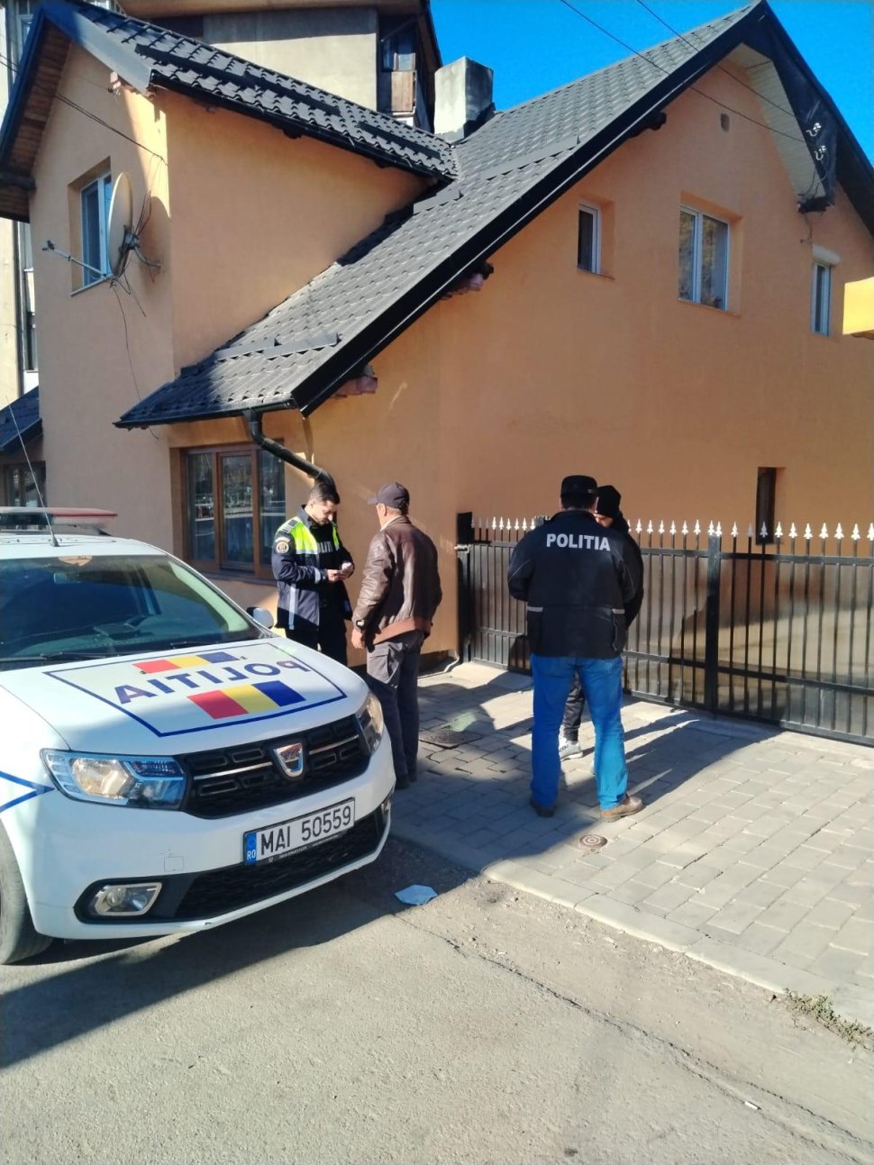 Peste 300 de persoane legitimate în Vatra Dornei în cadrul unei acțiuni de amploare pentru siguranța publică 4876