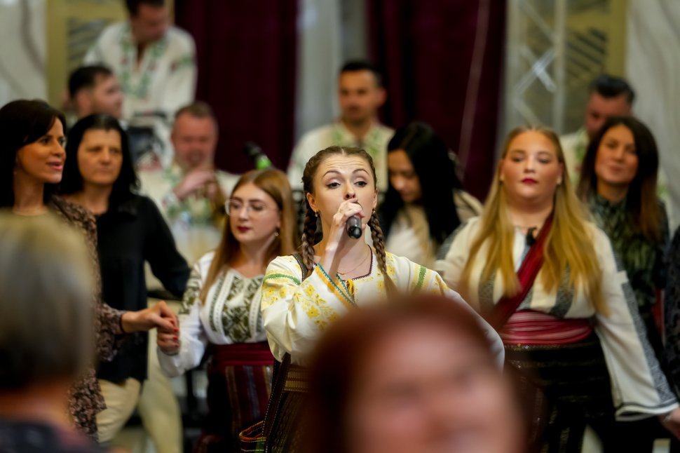 Peste 400 de suceveni și-au dat mâna într-un scop caritabil 4814