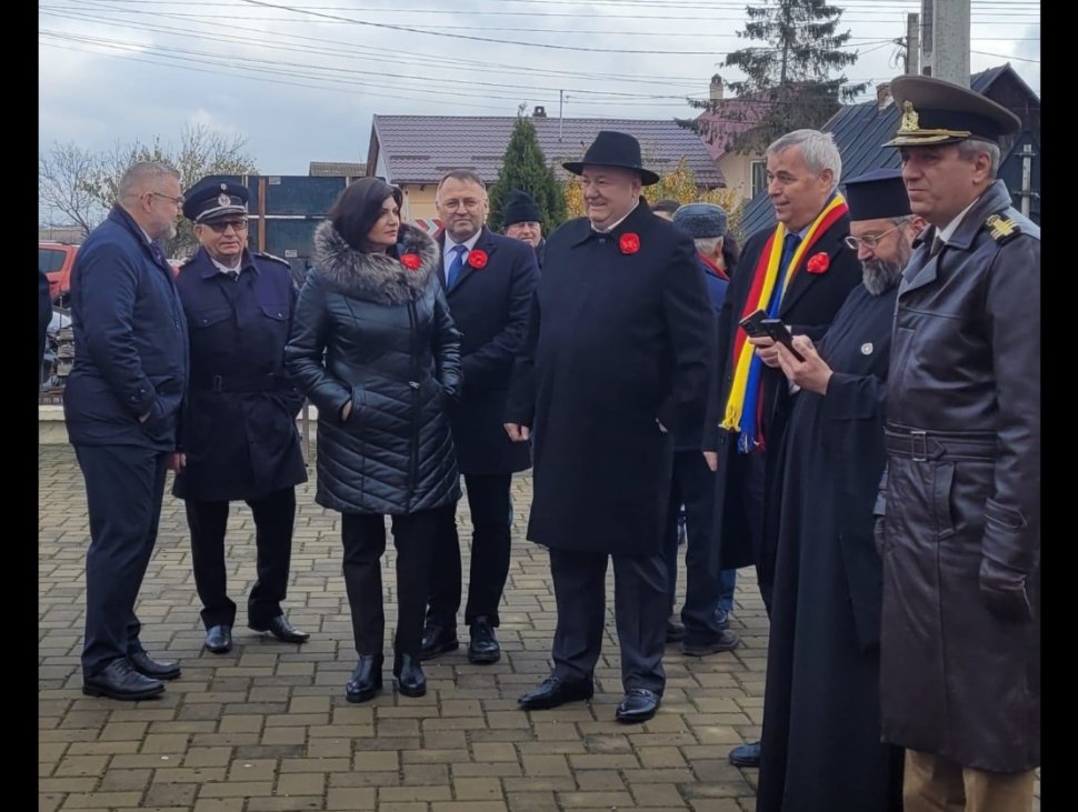 Comuna Cornu Luncii: un exemplu de slujire creștină și respect față de eroi 5220