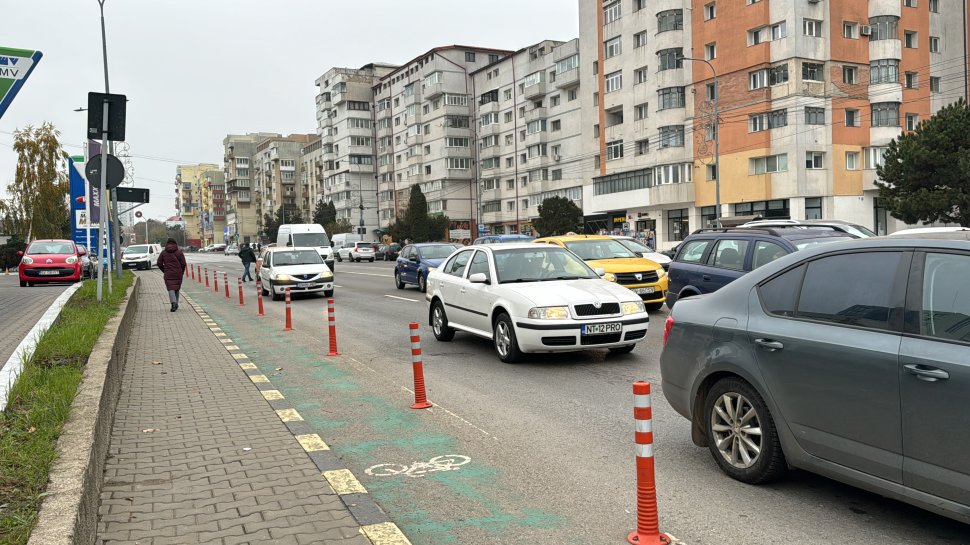 Noi reguli pentru șoferi, odată cu venirea sezonului rece; șoferii cu tonaj de peste 3,5t au nevoie de materiale antiderapante 5283