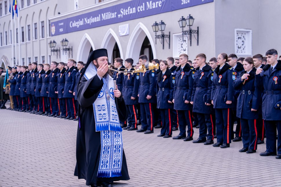 Centenar de Onoare și Tradiție la Colegiul Național Militar „Ștefan cel Mare” din Câmpulung Moldovenesc 5458