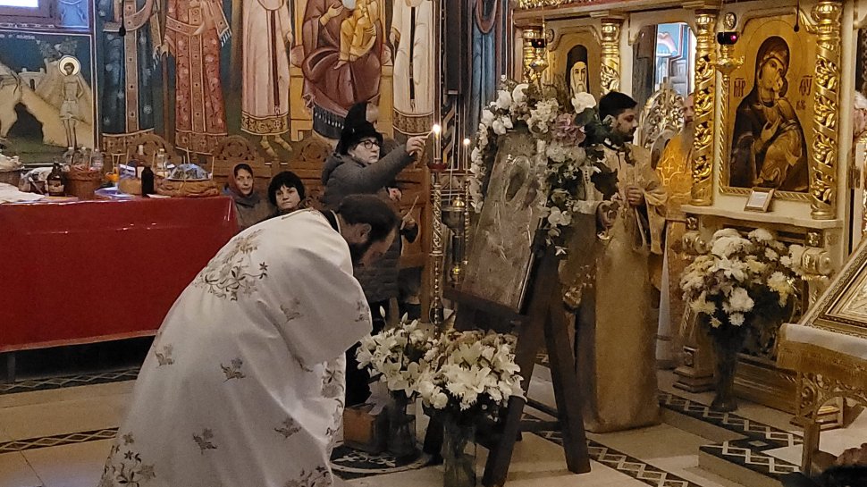 Duminica a 25-a după Rusalii, Pila samariteanului milostiv a adunat credincioșii la Mănăstirea Sihăstria Râșcăi 5729