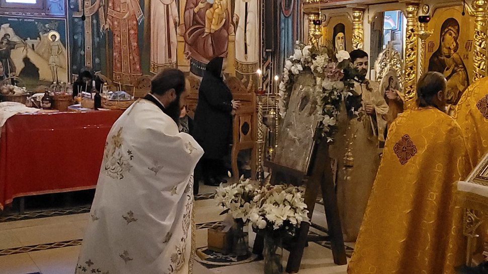 Duminica a 25-a după Rusalii, Pila samariteanului milostiv a adunat credincioșii la Mănăstirea Sihăstria Râșcăi 5730