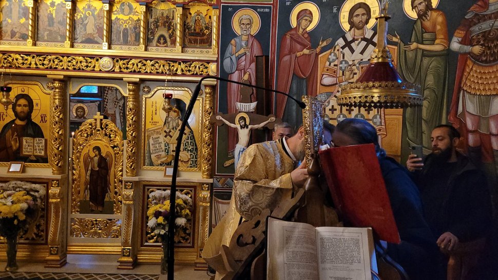 Duminica a 25-a după Rusalii, Pila samariteanului milostiv a adunat credincioșii la Mănăstirea Sihăstria Râșcăi 5735