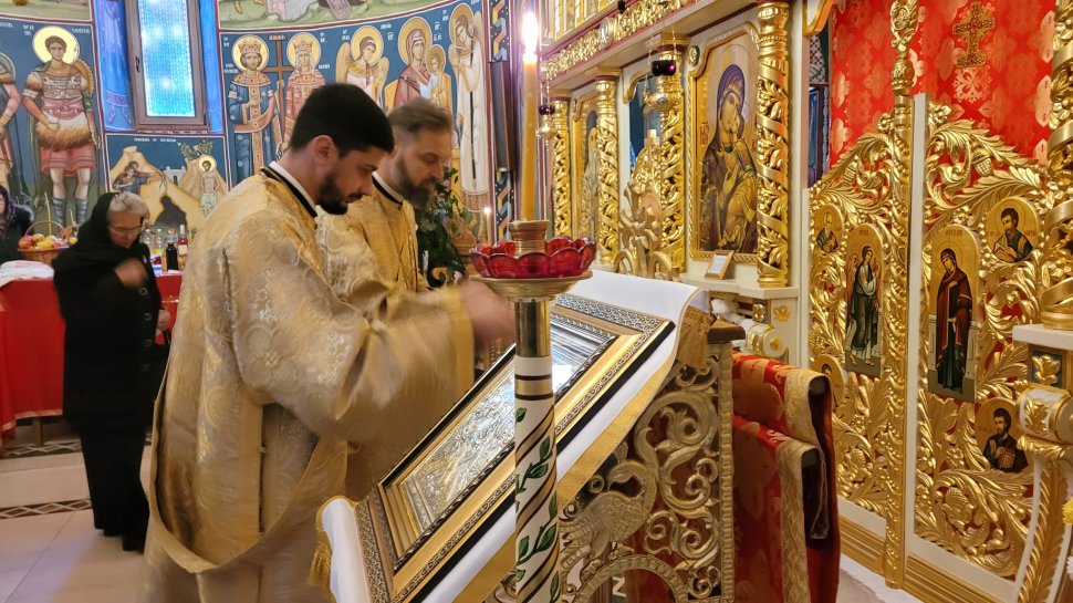 Duminica a 25-a după Rusalii, Pila samariteanului milostiv a adunat credincioșii la Mănăstirea Sihăstria Râșcăi 5737