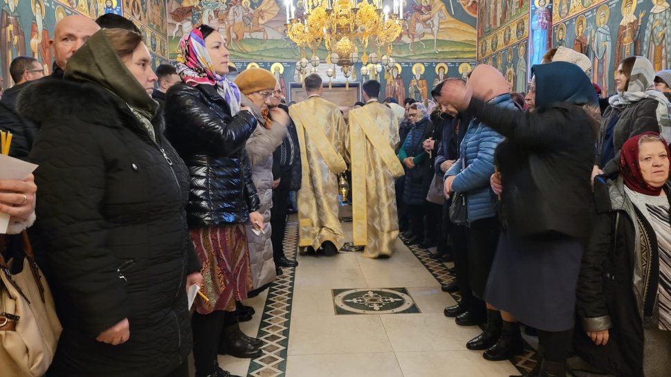 Duminica a 25-a după Rusalii, Pila samariteanului milostiv a adunat credincioșii la Mănăstirea Sihăstria Râșcăi 5739