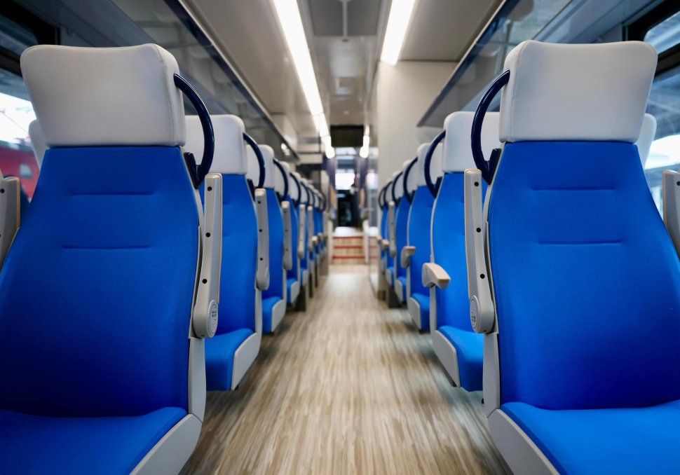 Noul tren achiziționat de Ministerul Transporturilor va circula și pe ruta București - Suceava până în 2026 5897