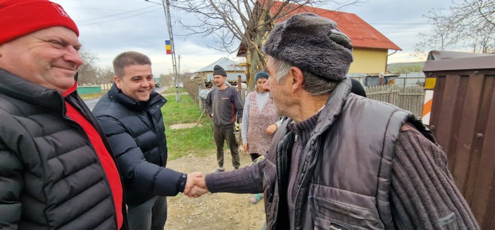 Șoldan:” S-a dat startul asfaltării pe DJ 208D, în comuna Hănțești, după 17 ani de așteptare” 5944